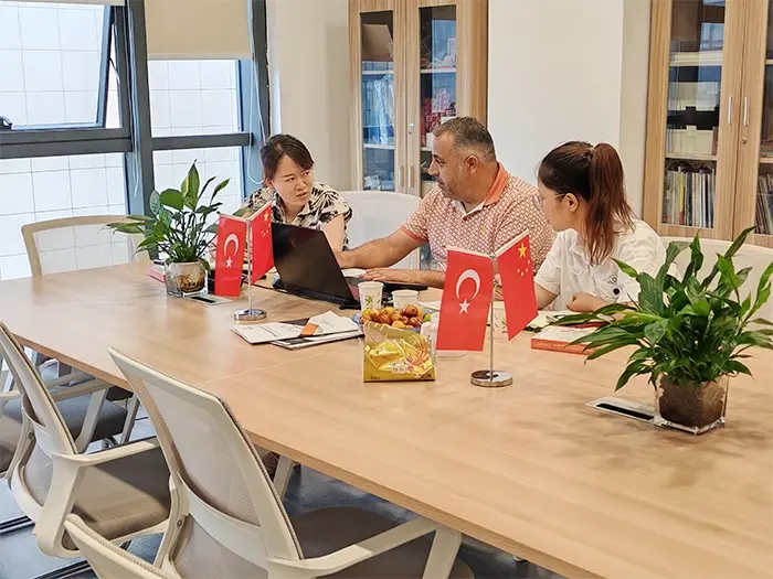 Internal Gear Rotary Slewing Bearing partners