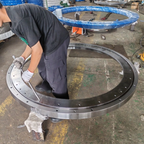 Case Excavator slewing bearing manufacturer
