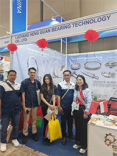 Three Row Roller Slewing Bearings exhibition Three Row Roller Slewing Bearings exhibition