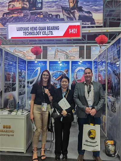 Slewing Ring Bearing With External Gear exhibition