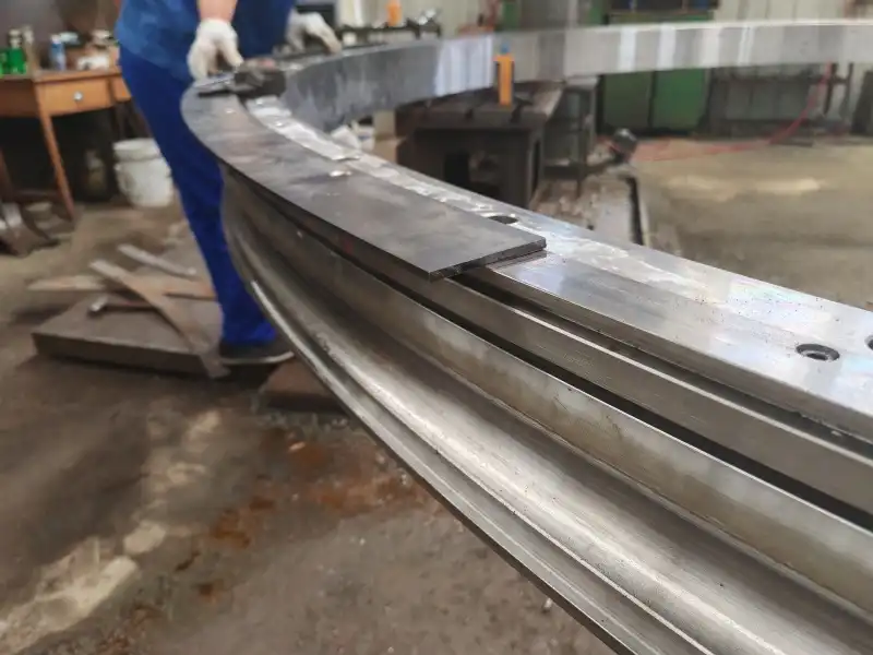 Slew bearing Slew bearing