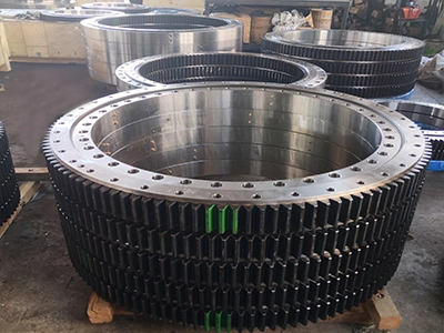Slewing Ring Bearing With External Gear Slewing Ring Bearing With External Gear