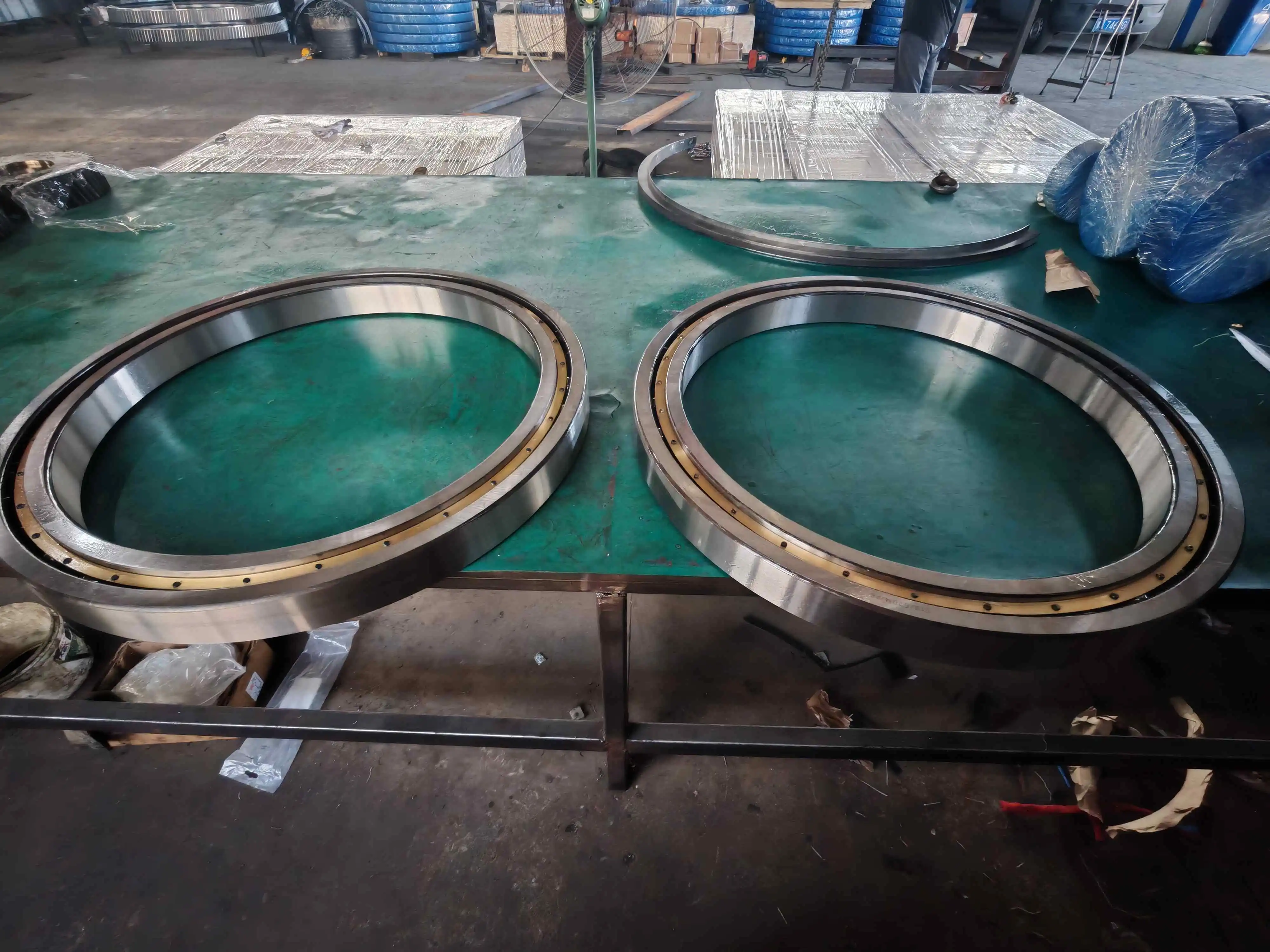crossed roller bearings