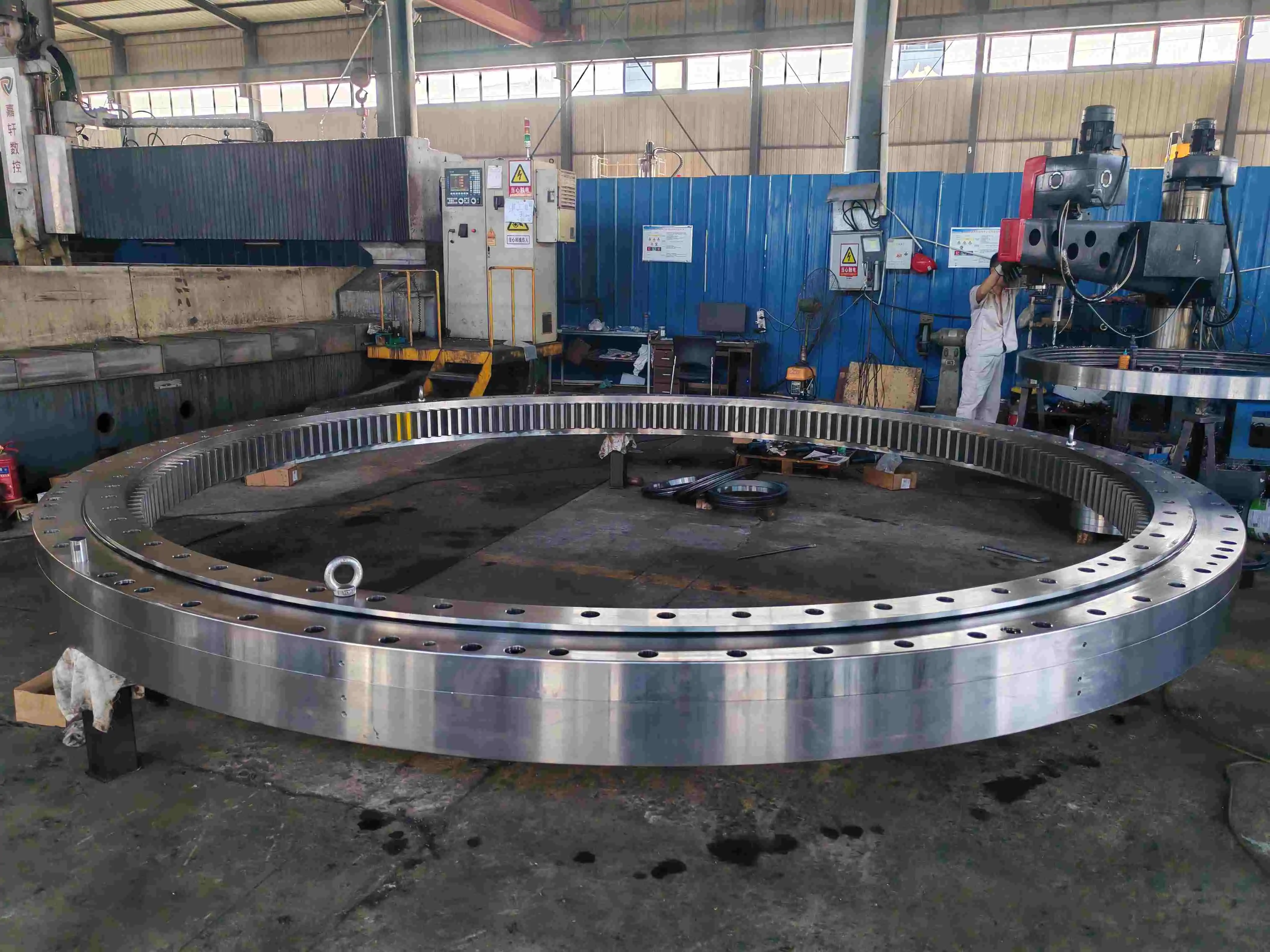 wind turbine slewing bearing