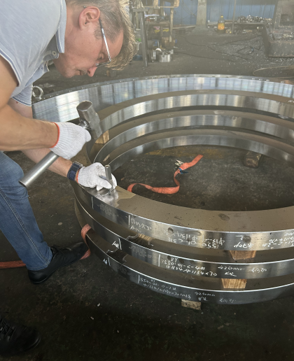 Luoyang Hengguan Bearing Successfully Exports Russian Register of Shipping Certified Slewing Bearings, Achieving a Breakthrough in its Internationalization Strategy